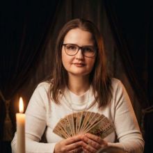 Vanessa C - Liebe & Partnerschaft - Hellsehen & Wahrsagen - Tarot & Kartenlegen - Skatkarten - Engelkarten