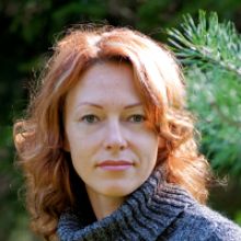 Dora - Tarot & Kartenlegen - Rider Waite Tarot - Beruf & Karriere - Medium & Channeling - Liebe & Partnerschaft