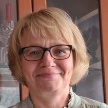 Martina - Astrologie & Horoskope - Beruf & Karriere - Hellsehen mit Hilfsmittel - Liebe & Partnerschaft - Hellsehen & Wahrsagen