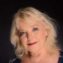 Engel Doreen - Hellsehen mit Hilfsmittel - Liebe & Partnerschaft - Hellsehen ohne Hilfsmittel - Tarot & Kartenlegen - Lenormandkarten