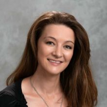 Andrea H - Hellsehen mit Hilfsmittel - Beruf & Karriere - Tarot & Kartenlegen - Hellsehen ohne Hilfsmittel - Medium & Channeling