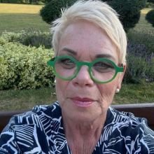 Claudia50 - Hellsehen ohne Hilfsmittel - Medium & Channeling - Tarot & Kartenlegen - Hellsehen & Wahrsagen - Hellsehen mit Hilfsmittel