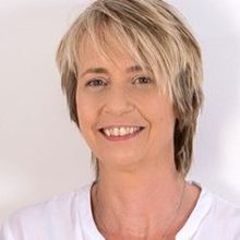 Nicole - Liebe & Partnerschaft - Lenormandkarten - Beruf & Karriere - Engelkarten - Tarot & Kartenlegen